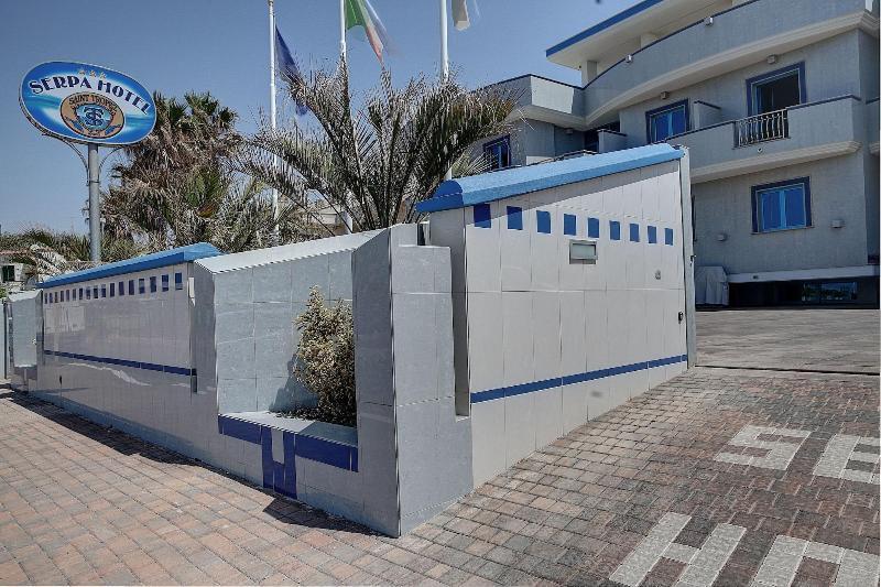 Serpa Hotel Anzio Exteriér fotografie