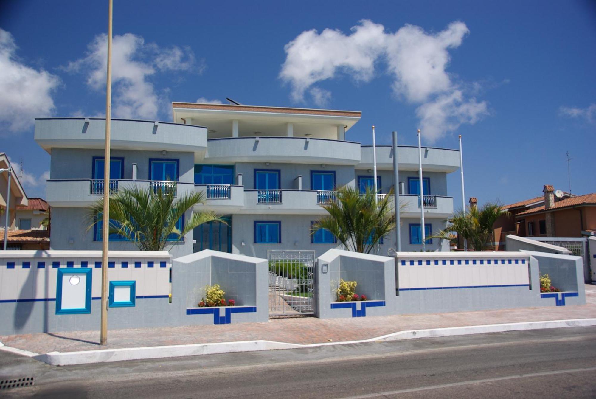 Serpa Hotel Anzio Exteriér fotografie