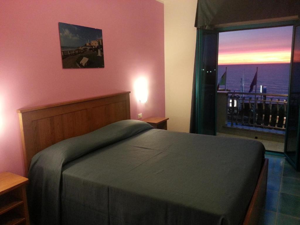 Serpa Hotel Anzio Pokoj fotografie