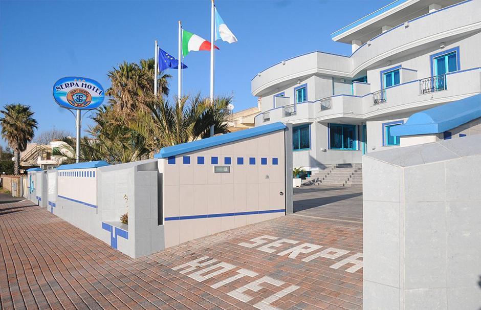 Serpa Hotel Anzio Exteriér fotografie